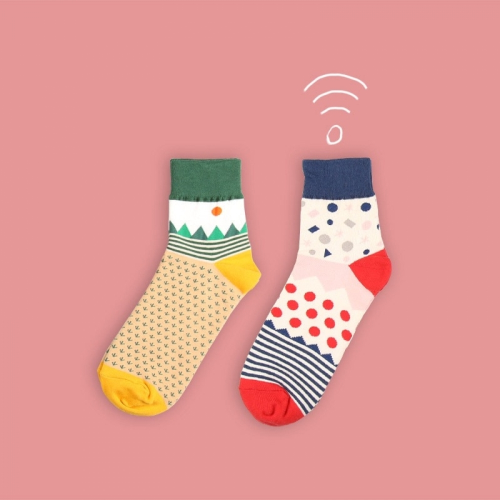 SockzPlanet's tweet photo. #feet #legs Colorful Cotton Socks with Geometric Design https://t.co/q4BUzjHEvx https://t.co/yJtL9Q8kpt