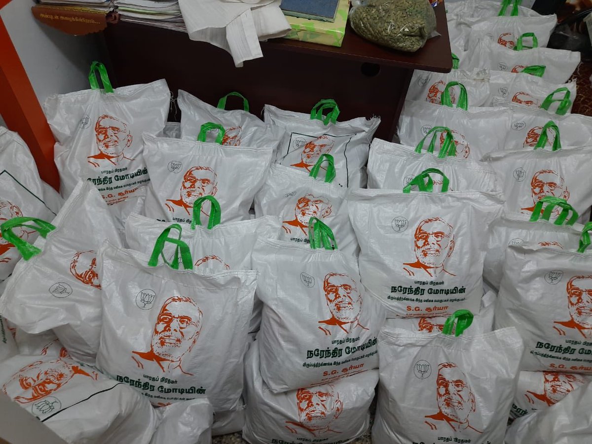 SuryahSG's tweet image. Packing #ModiKits consisting of provisions sufficient to a family for one month for distribution for poor &amp;amp; downtrodden people of #TNagar area of Chennai. Need all your blessings to help out more &amp;amp; more poor people in the coming days. 🙏🙏🙏 #CoronaRelief