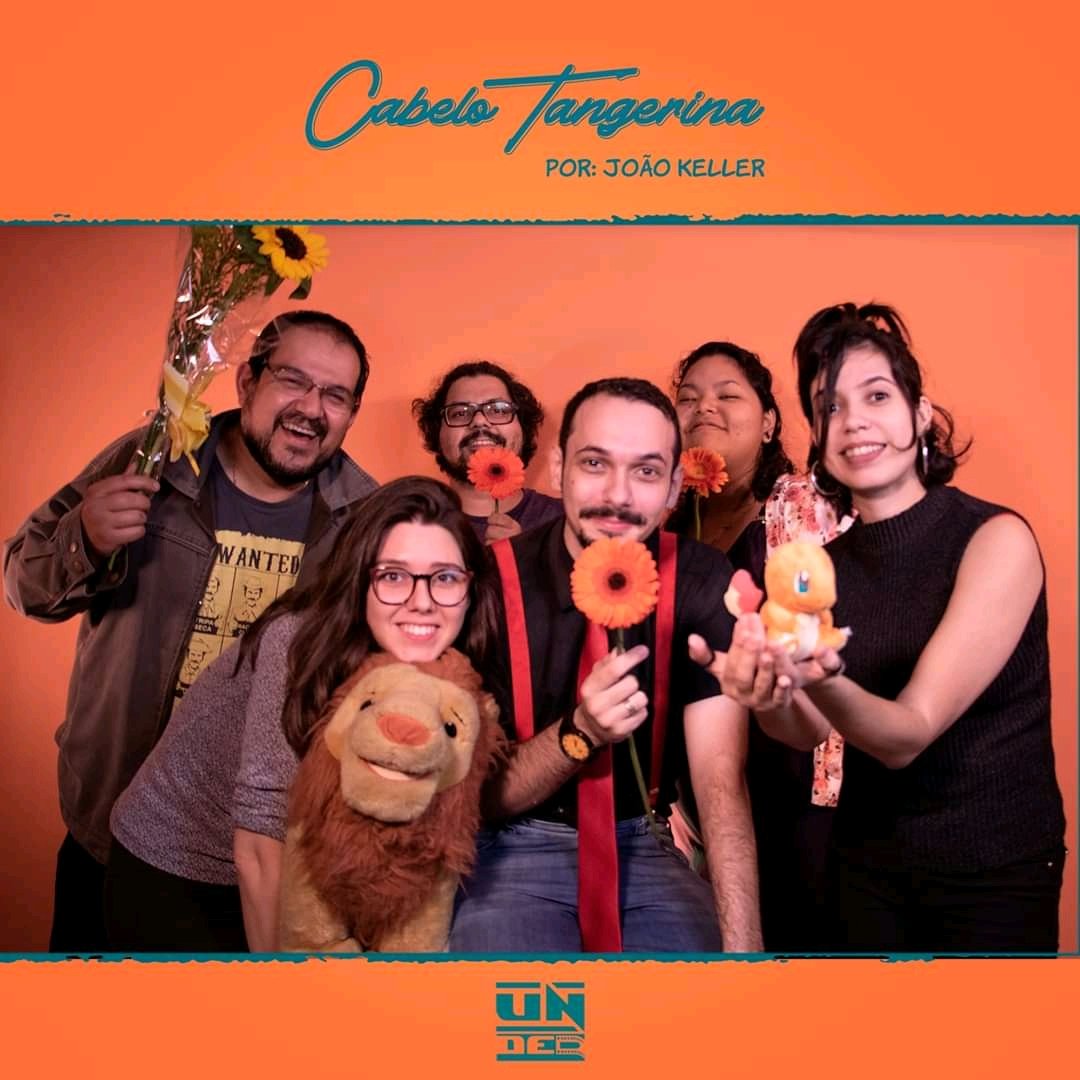 UnderFilmes's tweet image. Foto da gravação do clipe "Cabelo Tangerina" composição de João Keller, gravação do áudio Estúdio Lunna, locação da gravação Studio's Cassela, rs, produção Under Filmes. Em breve nas nossas redes sociais. 
#audiovisual #rockinterior #musica #tangerina