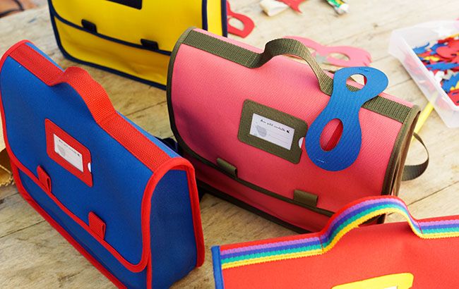 PetitCartable's tweet photo. Communiqué : Cartable made in France responsable - Nouvelle collection https://t.co/16FMGen2X6 https://t.co/06NMWXTSdb