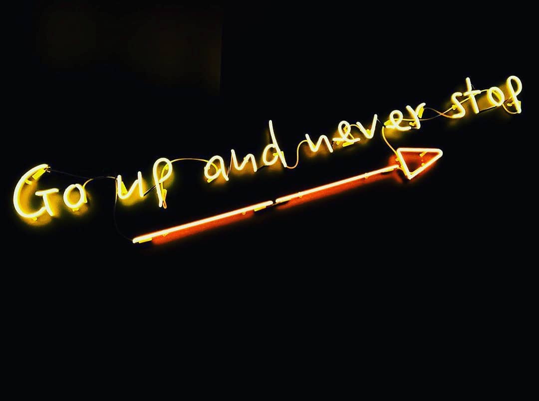 The only way is onward and upward.
#neverstop #DontGiveUp #win #quotes #tuesdayvibes #success #hustle #quotesaboutlife
