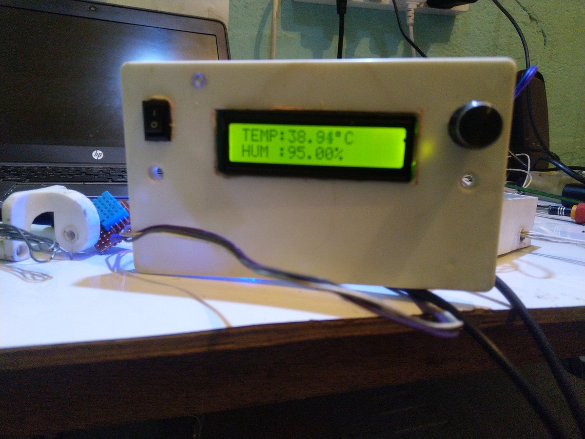 ElimAniam's tweet photo. Temperature and humidity controller
#IoT 
#Arduino
#sigfox 
#arduinokenya https://t.co/1vR9fiICZY