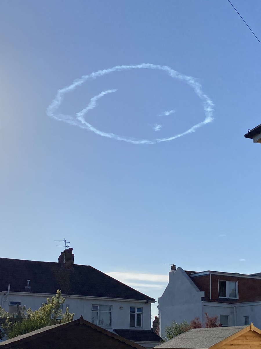 Now this has made me smile! <a href="/BBCBristol/">BBC Bristol</a> <a href="/spottedkeynsham/">Spotted Keynsham</a>