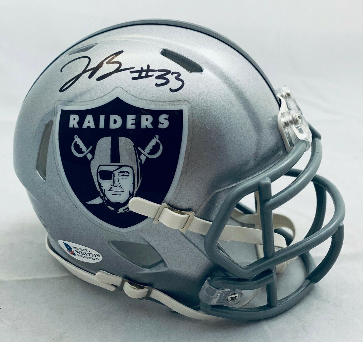 Brad Weiss (@bweissfs) on Twitter photo OK NATION!  Here we go again! I promised a signed mini from the 2020 rookie class, and here it is! Lynn Bowden Jr. signed mini! Just make sure to follow me and retweet this out! Will pull a random winner on Sunday afternoon!! Good Luck!! OK NATION!  Here we go again! I promised a signed mini from the 2020 rookie class, and here it is! Lynn Bowden Jr. signed mini! Just make sure to follow me and retweet this out! Will pull a random winner on Sunday afternoon!! Good Luck!!