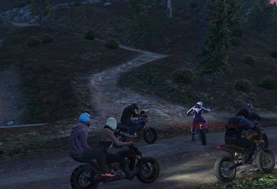 WildLifeRPcom's tweet photo. Mit Bikes auf einen Berg? xD Steile Abhänge? Puh xD da war der ein oder andere froh heile wieder am Boden an zu kommen xD https://t.co/PLuIPdfj0t #gta #german #gtarp #fivem #wildliferp #roleplay #fun #individuell #leben #gemeinsam #liebezumrp #gtapolice #gtamedic #gtacrime #crime https://t.co/qSmOXxlPpm