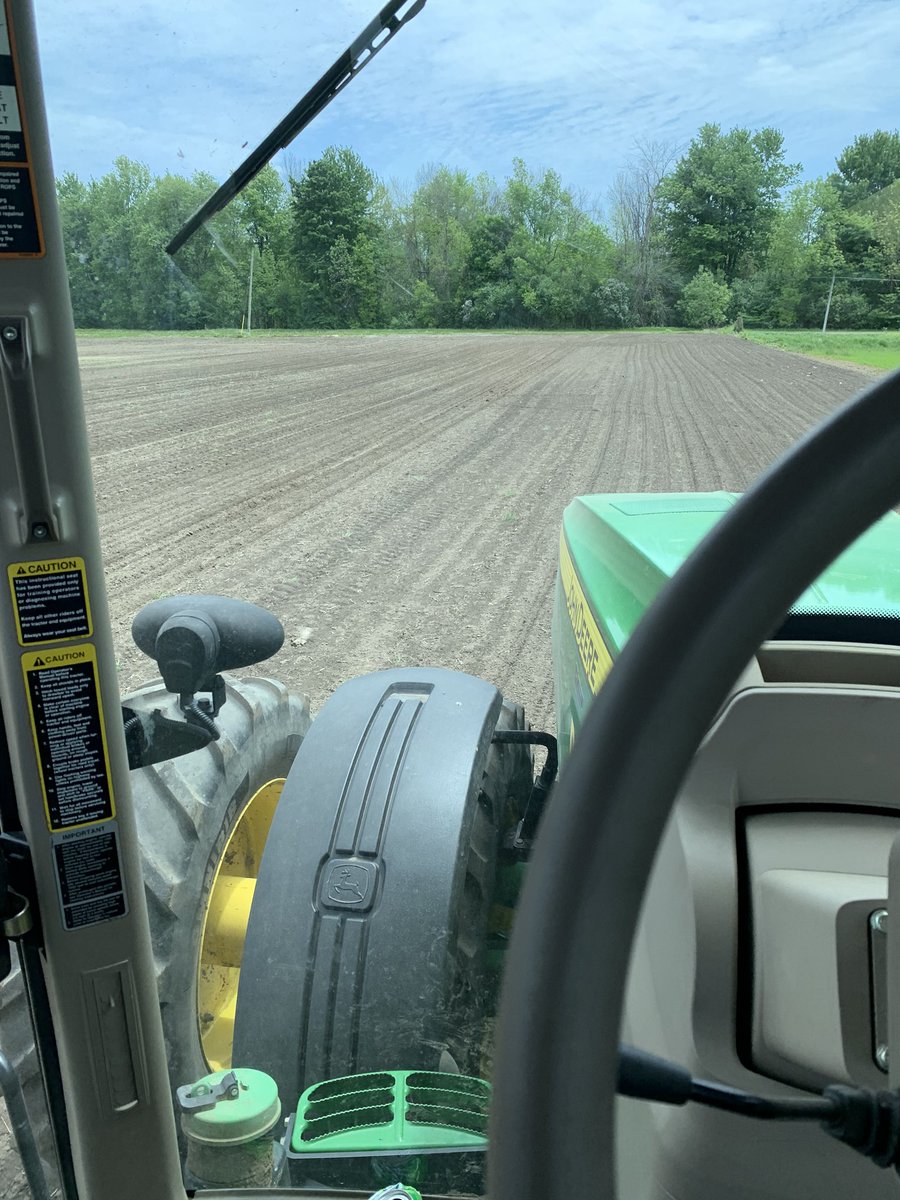 dejongcropcare's tweet photo. Found them #lastrows #plant2020 https://t.co/bDXZbG11LB