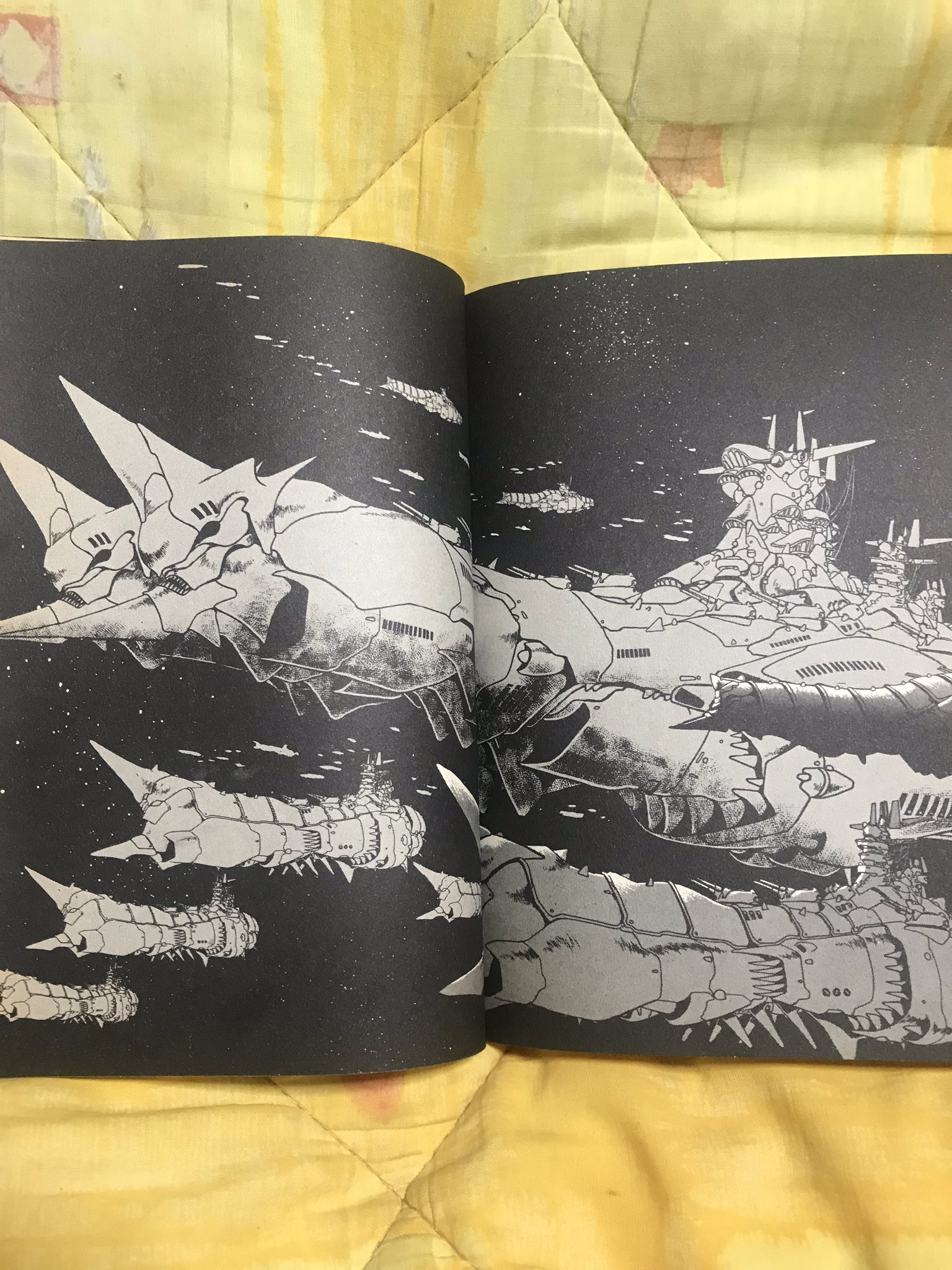銀河戦国群雄伝ライ用語bot Sur Twitter 兵器 五丈軍戦艦 威海洋 比紀弾正の乗艦にして旧 五丈国総旗艦 通常戦艦をはるかに超える艦体に 戦艦の艦首を2基並列して装着している 銀河戦国群雄伝ライ用語bot Sur Twitter 兵器 五丈軍戦艦 威海洋 比紀弾正の乗艦にして旧 五丈国総旗艦 通常戦艦をはるかに超える艦体に 戦艦の艦首を2基並列して装着している