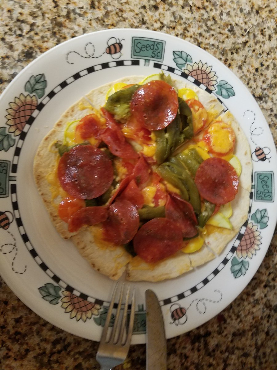 Kokopele1's tweet photo. Pizzada? Tostizza? #quarantinecook https://t.co/g4TLKjmkcX