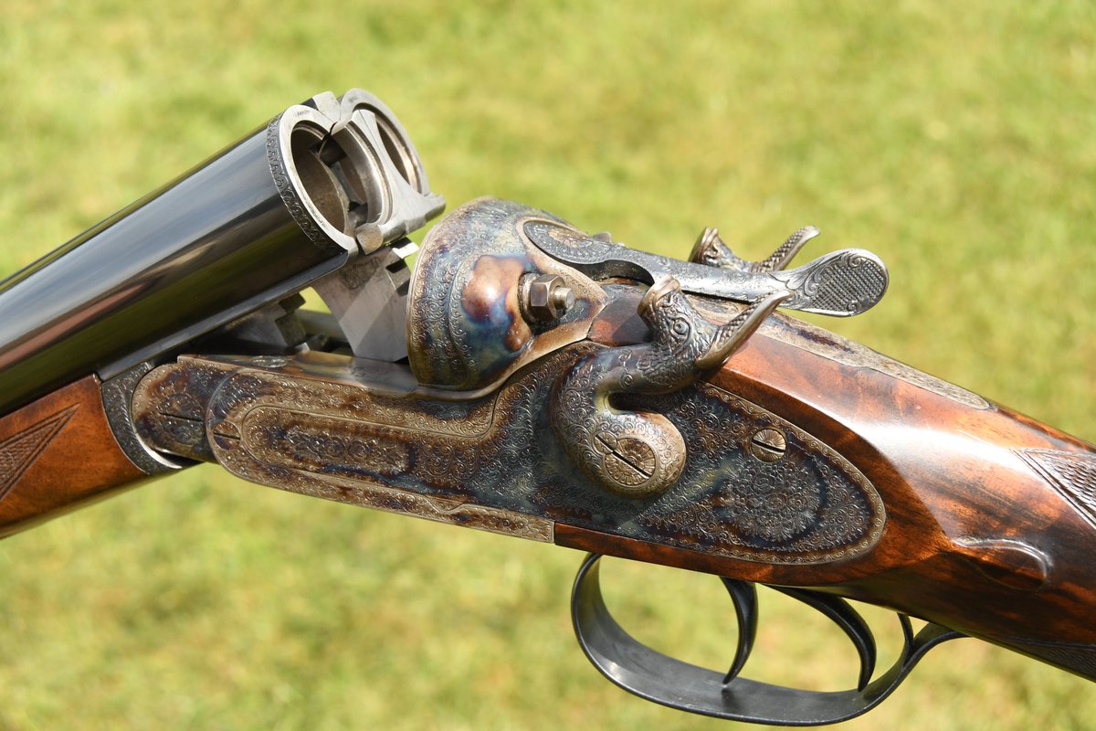 YardleyShooting's tweet photo. Here is an interesting gun from today's tests - an AyA hammer ejector 12 made especially for Edward King the MD of ASI. #positiveshooting https://t.co/0ZnGjfjoV3