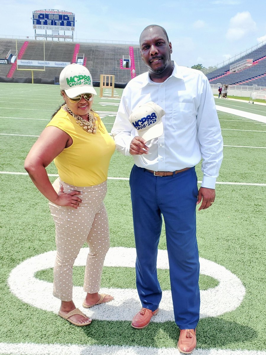 Chresal Threadgill (@threadgillmcpss) on Twitter photo Thanks EVERYONE, to include parents, teachers, administrators, support personnel and STUDENTS for a successful ending of the 2019 - 2020 school year. We DID IT...TOGETHER! Now on to the next chapter! <a href="/BrackinsKesha/">Lakesha Brackins</a> <a href="/MobilePublicSch/">MobilePublicSchools</a> Thanks EVERYONE, to include parents, teachers, administrators, support personnel and STUDENTS for a successful ending of the 2019 - 2020 school year. We DID IT...TOGETHER! Now on to the next chapter! <a href="/BrackinsKesha/">Lakesha Brackins</a> <a href="/MobilePublicSch/">MobilePublicSchools</a>
