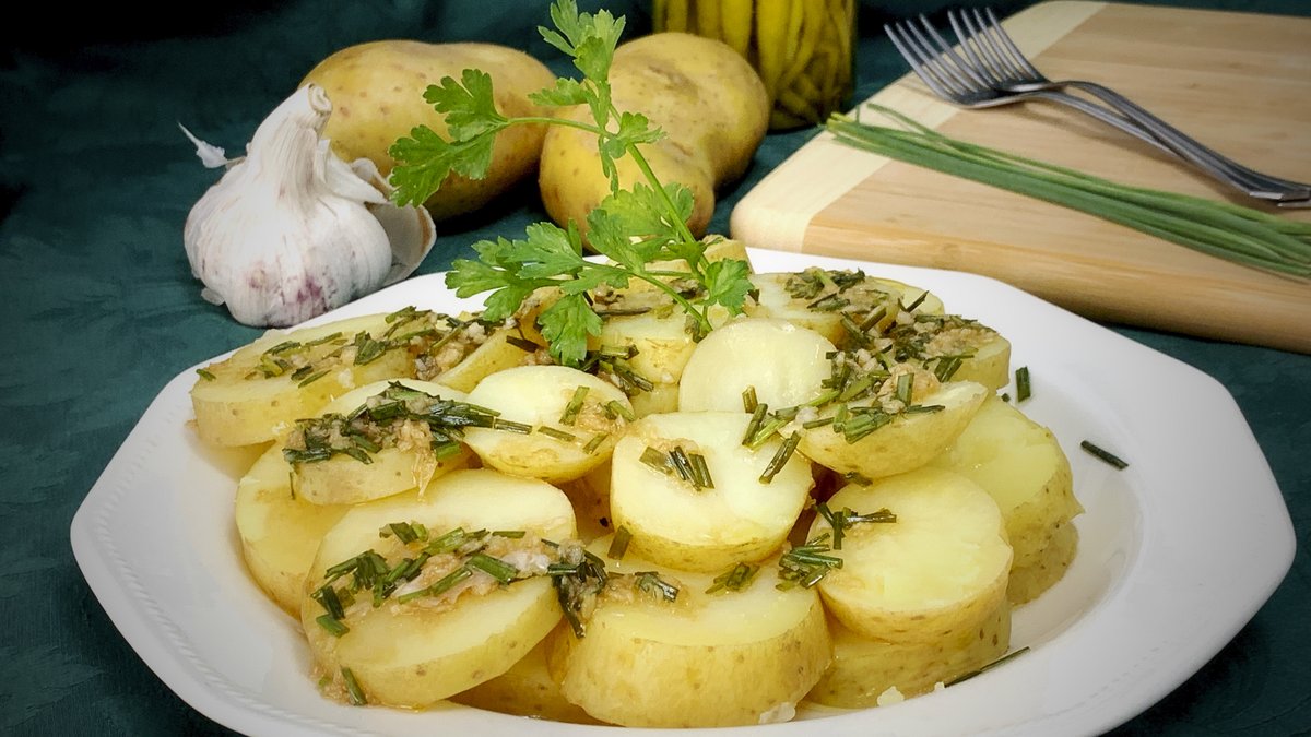 arbricustom's tweet photo. Patatas aliñadas a mi manera | La receta del verano
Con un aliño para flipar.
Puedes ver la receta aquí -> https://t.co/30gZ0vZ34g https://t.co/MiTuR0RdJI