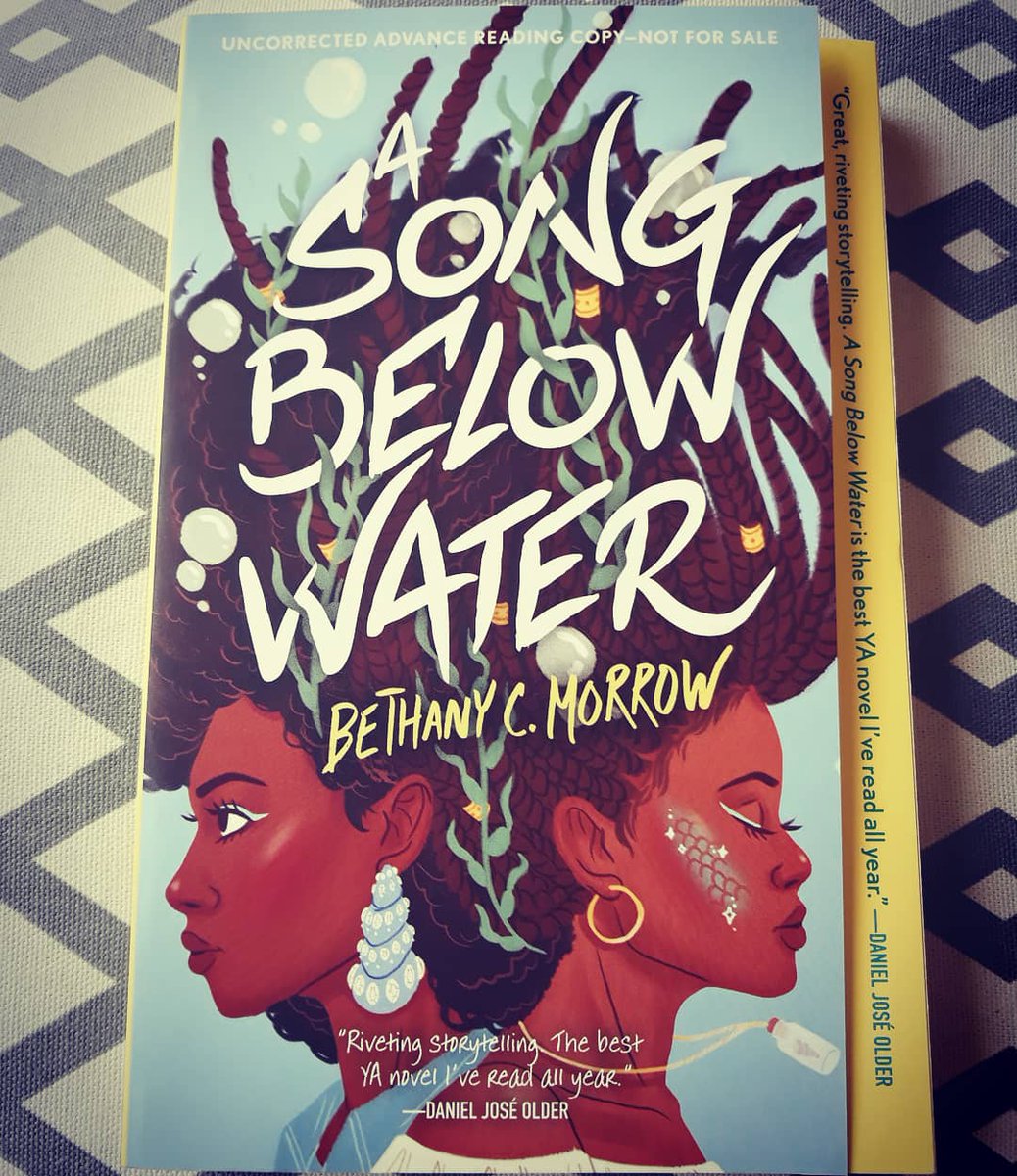 Raise up Black authors! 🖤 Released today: A SONG BELOW WATER by Bethany C. Morrow
YA fantasy/speculative fict novel abt Black sirens & Black mermaids finding their voice through friendship & hope & strength 📚💜 #readwomen #readBlackauthors #ireadya #BlackLivesMatter