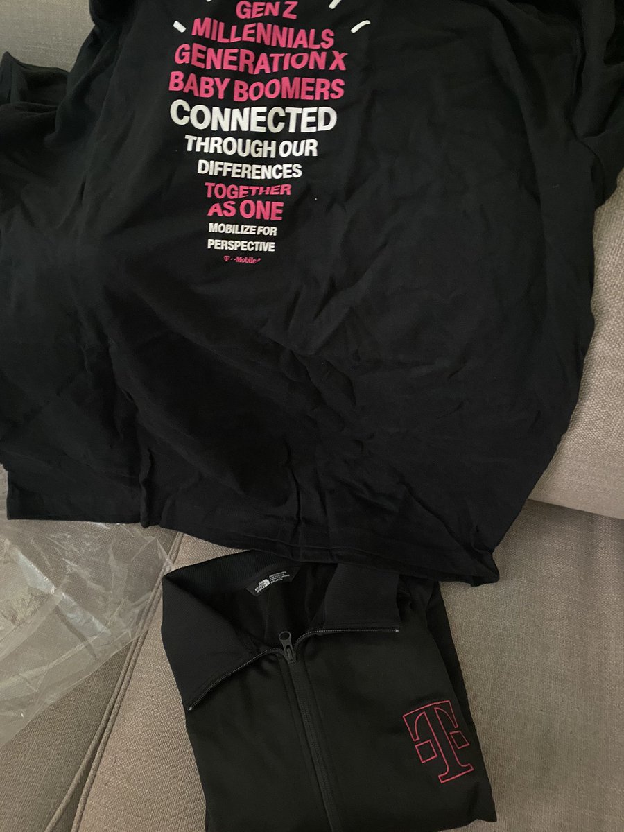 Got my new Tmo gear in and can’t wait to wear it...#NewTmobile #DreamTeam