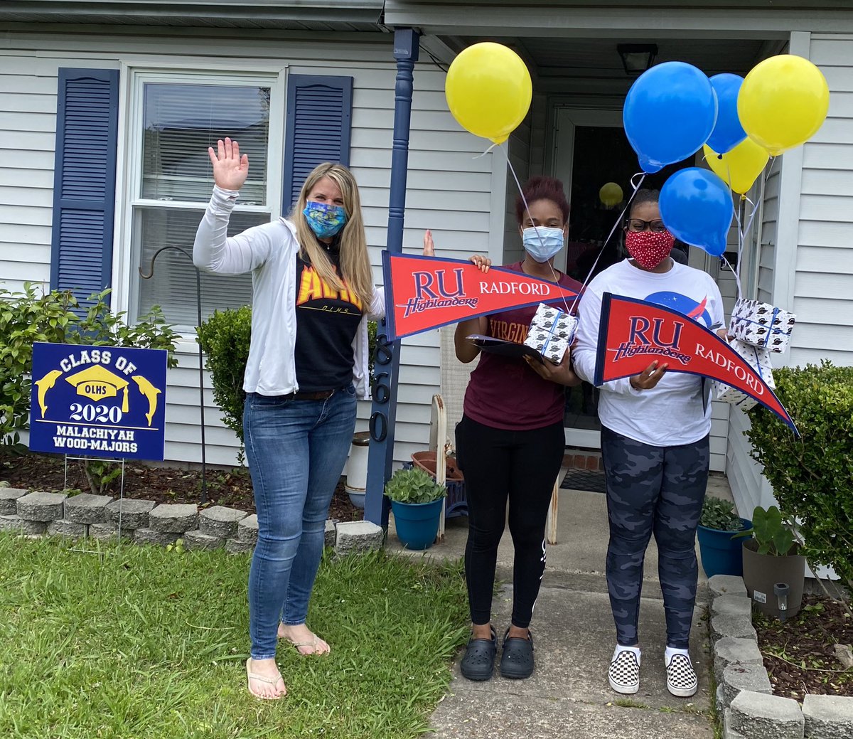 OLHSAVID's tweet photo. OLHS AVID Signing Day 1!! 🎓😀❤️ Congratulations Seniors on your accomplishments &amp; symbolic dedication to the next step in your journey. We are so proud of you!! We have a few more deliveries &amp; will see the rest of you soon! @avid4college @olhsdolphins https://t.co/mCD5SCePGQ