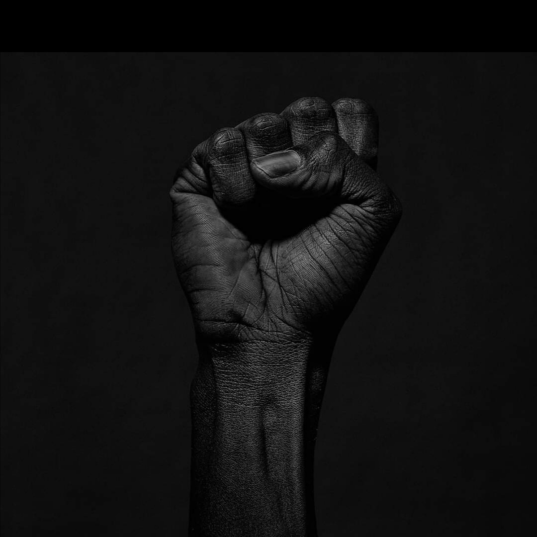 #BlackLivesMatter
#blackouttuesday