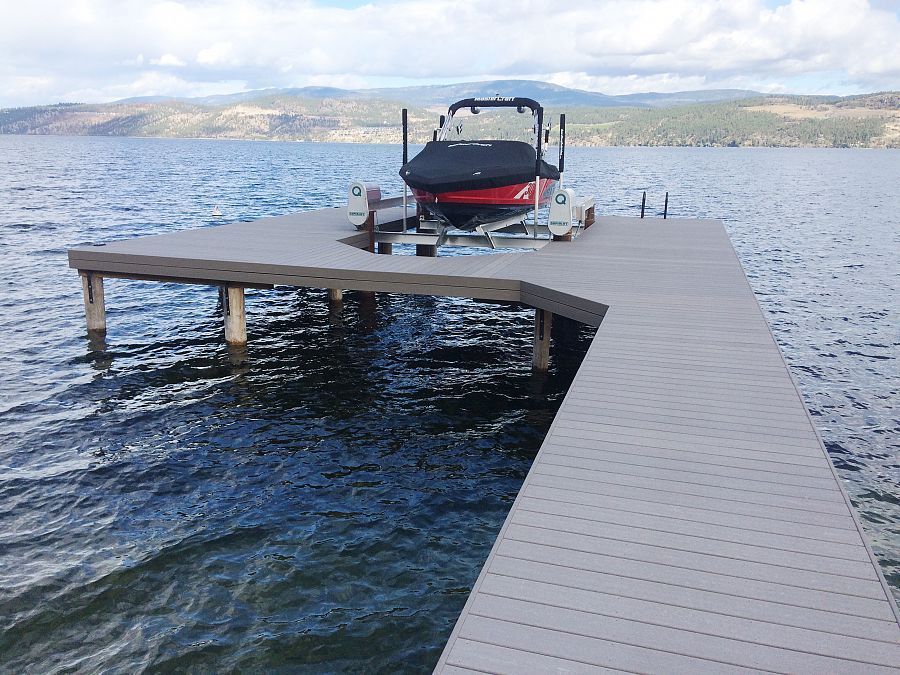 If your boat lift is making noise as you're operating it could simply be due to ungreased gears. ⚙️

While potentially not an immediate concern, it's still best to get a professional inspection done to confirm that's all that needs to be fixed. 🔧👌

#boating #troubleshooting