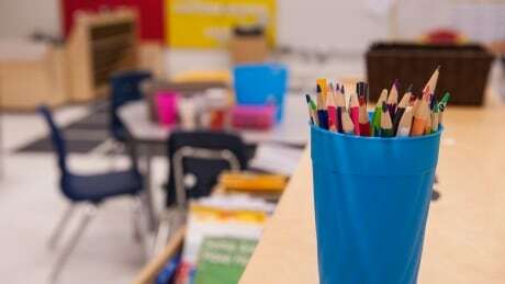 CBCPEI's tweet image. Liberals press for details on plan for students this fall ift.tt/3eEgjNy #pei