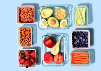 elmcitymarket's tweet image. Healthy snacks perfect everyone can enjoy. Here's some inspiration for #snackprep.