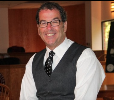 BradleyJayChat's tweet photo. Was ex-officer over-charged or under-charged in the death of #georgefloyd? Have your questions and comments ready for Michael Coyne, Dean of the Mass School of Law at 7pm on the #jaytalking fan page. Live to FB via Zoom. #law #protest https://t.co/gJOfzyRYGz https://t.co/3VZi8E3hS7