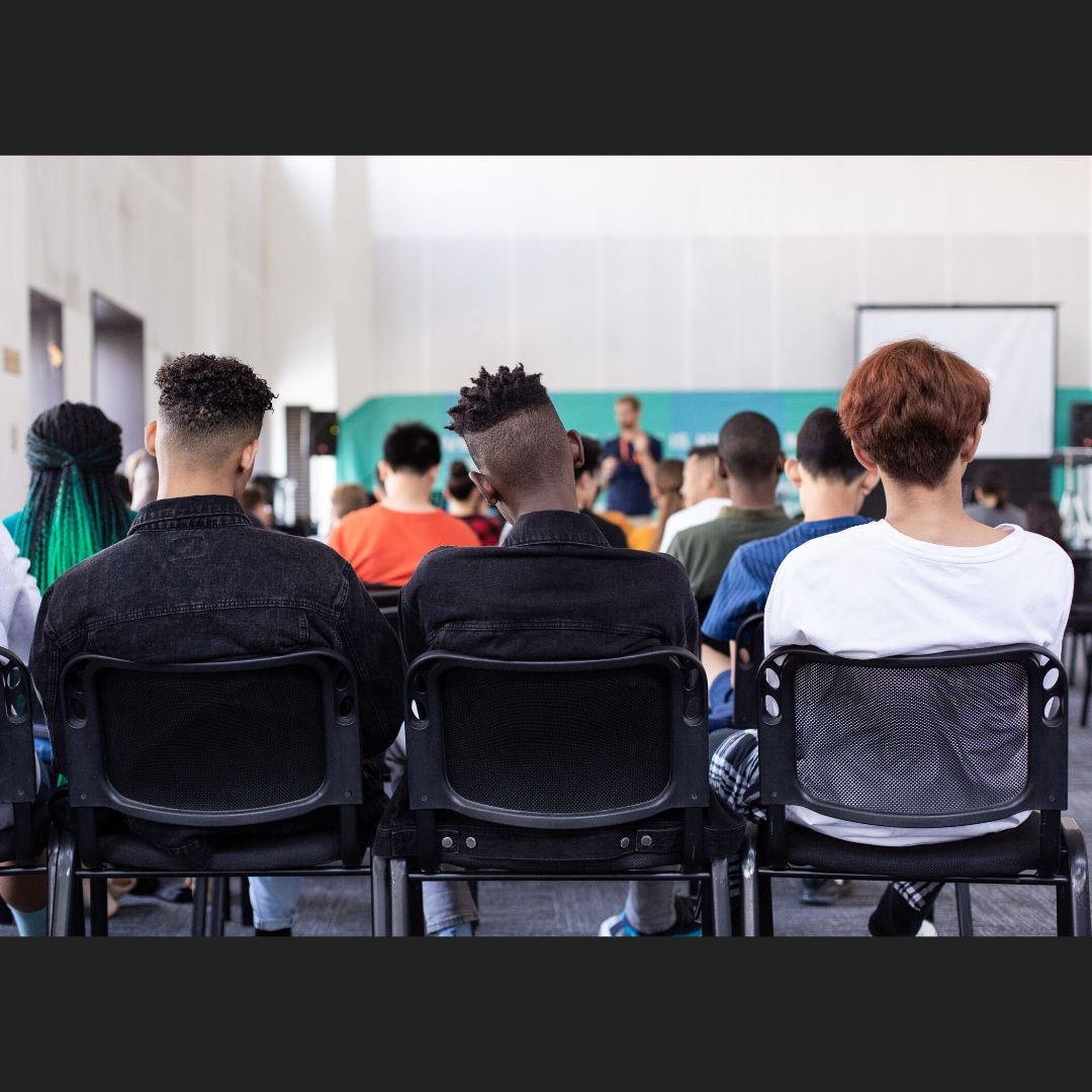 yelchicago's tweet photo. Guessing time!

#entrepreneurship #entrepreneur #teenbusiness #chicago #teenentrepreneur #youthentrepreneur #youthbusiness #chicagobusiness #chicagoentrepreneur #kidpreneur #teenpreneur  #YELChicago #YEL #YELBlogs #blog #blogpost https://t.co/FFaqNtr6Hk