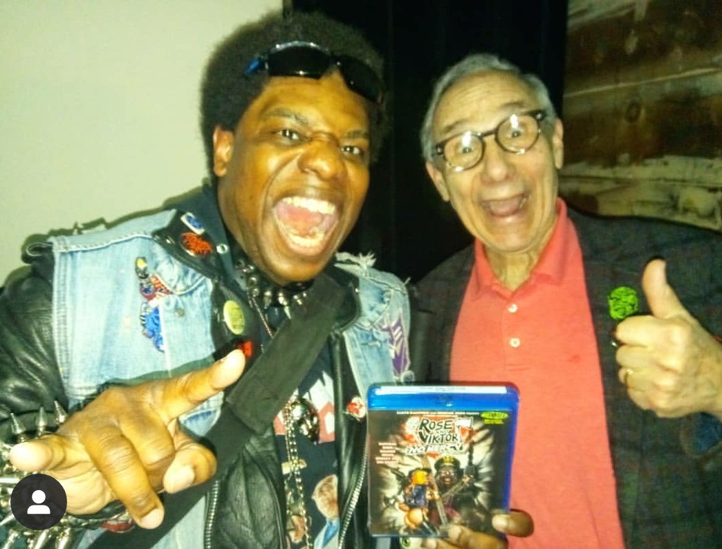 Uncle Lloydie approved <a href="/lloydkaufman/">Lloyd Kaufman</a> &amp; superfan <a href="/DwayneMendez666/">Steeler The Whiplash Maniac</a> #troma <a href="/Troma_Team/">ᴛʀᴏᴍᴀ ᴇɴᴛᴇʀᴛᴀɪɴᴍᴇɴᴛ</a> @watchTromaNow <a href="/mercedesthemuse/">mercedes the muse</a> <a href="/undergroundfron/">UNDERGROUND FRONT</a> #roseandviktor