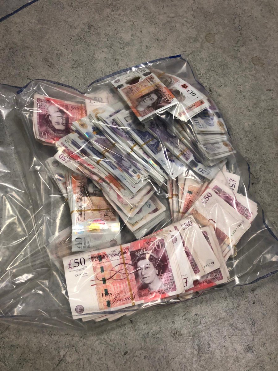 MPSNewham's tweet image. NTT South together with NTT North and NE Gangs have executed search warrants across the E6 area today. A loaded firearm, a large quantity of cash, drugs and knives recovered. Several suspects arrested for a multitude of offences.