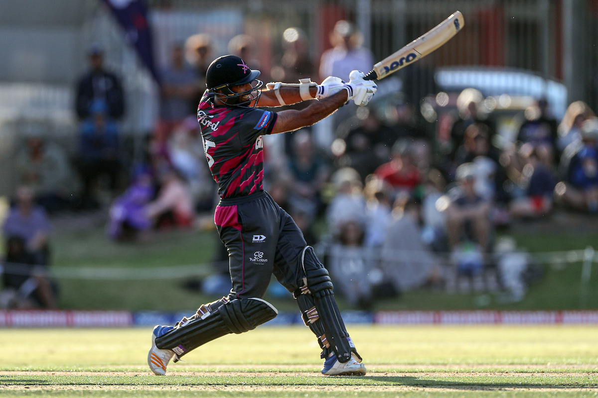 We're calling this #whackywednesday as we rewind to January 10 when <a href="/theRag_25/">Anurag Verma🏏</a> whacks a 6 to win the game for the Knights against the Auckland Aces on Eden Park's Outer Oval. What a finish! #ndtogether #cricketnation 📸 <a href="/PhotosportNZ/">photosport.nz</a> <a href="/aucklandcricket/">Auckland Cricket</a> #yourturn