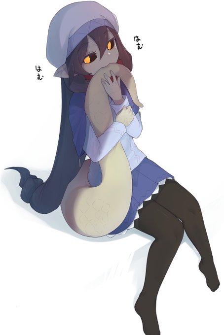 自分の尻尾はむはむはちゅ子... 