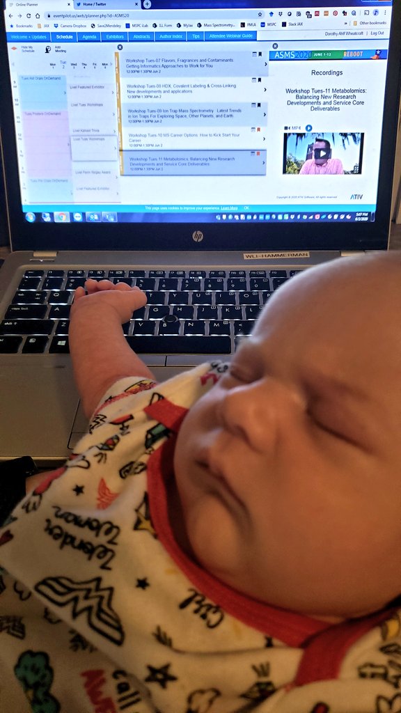 DRAWheatcraft's tweet image. Cutest ASMS co-pilot I could ask for.  Baby&apos;s first ASMS! #ASMS2020 
Really really grateful for the recordings so I can pace this out, and keep the wow marks coming for me so I don&apos;t miss anything over the next few weeks!