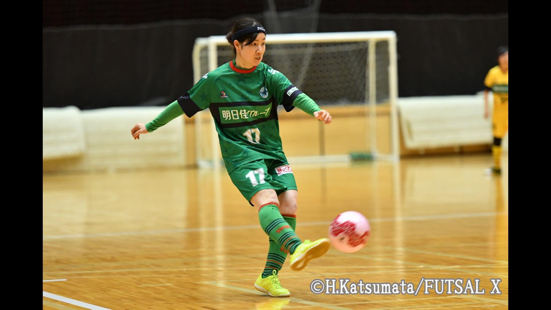 きみさる フットサルライター 6 7 日 11 00 エスポラーダ北海道イルネーヴェ Zoom公開インタビュー No 4 白戸 愛華 しらと あいか キャプテン No 8 阿部 莉音 あべ りのん No 17 太田 涼日 おおた すずか の３選手が参加 一般視聴は 500円