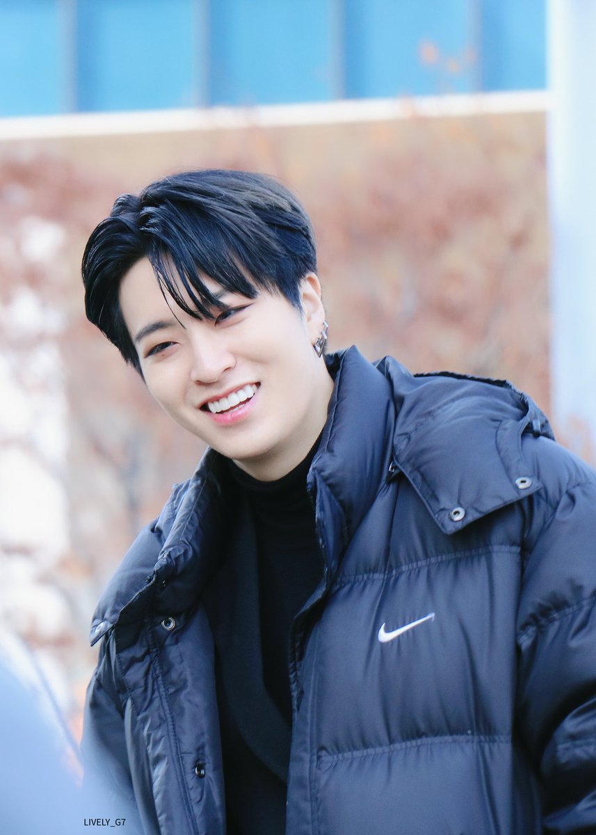 yjaehourly's tweet photo. #YOUNGJAE #GOT7 @GOT7Official https://t.co/pq1DHQRbyj