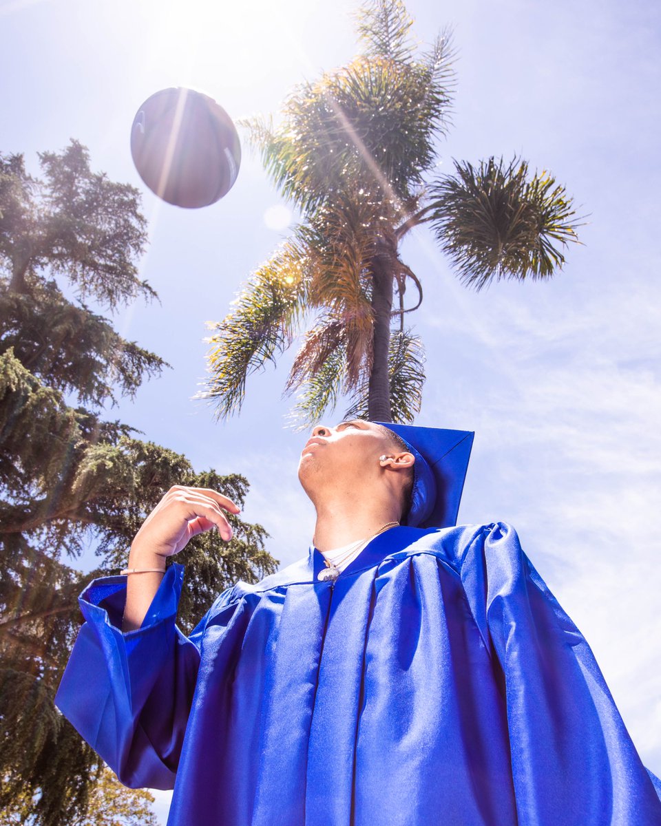 #BlackLivesMatter . i haven’t even been able to celebrate the way i want too, but that doesn’t take away from all my accolades. i did it. i’m a 2020 high school graduate. no handouts, no begging, nothing. on to my next journey, 2020 STAND UP!