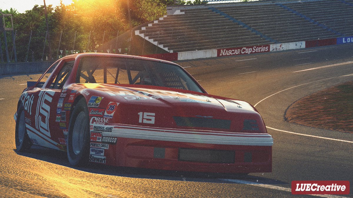 HarrisLue's tweet photo. I present to you #TheRooster... #RickyRudd #1987Thunderbird #iRacing @iRacing @tradingpaints @MQL_Racing #BudMoore @FordPerformance #SchemeSaviors https://t.co/FUhYpUEqM1 https://t.co/ibxtp03si0