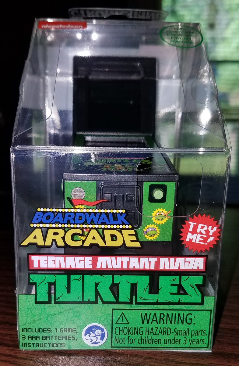 AddictedHe's tweet photo. The packaging on the TMNT pinball game from Boardwalk arcade is awesome and I'm loving the nostalgic feeling from the cartoon!๐ค๐๐คโค #BoardwalkArcade #ElectronicPinball #TMNT #HerosInAHalfShell #TurtlePower https://t.co/UpLFTvNbTF