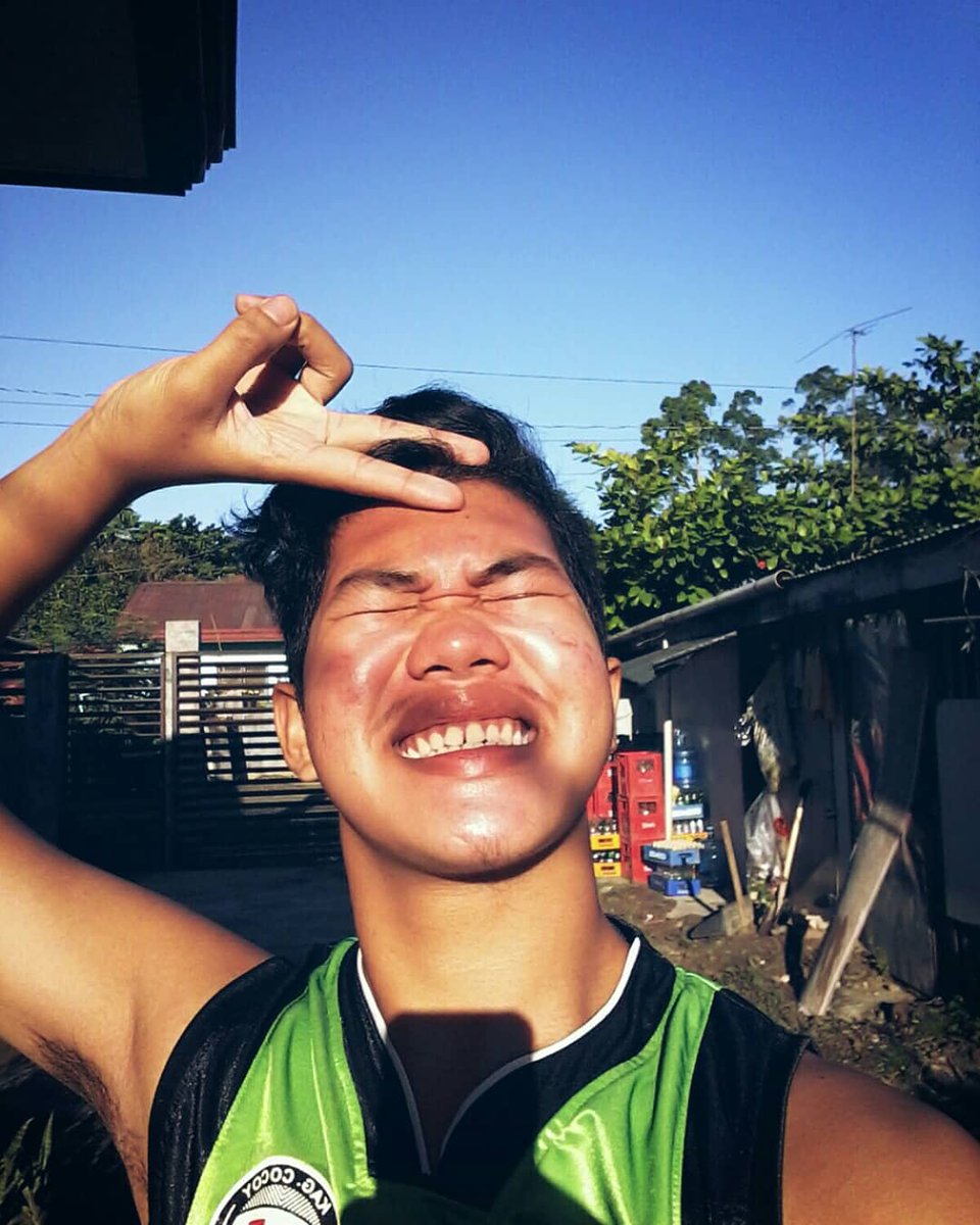 RenDors144's tweet photo. Nasilawan Pose 📷🌅 https://t.co/Q1s8BjYzSI