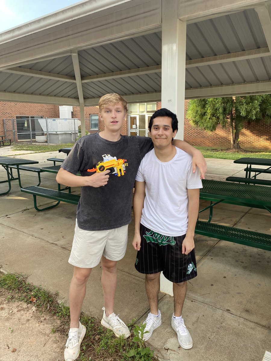 meat_munchers's tweet photo. After a foot chase through campus jcann took down dain 🤩 @booootyhunters https://t.co/9YGTIicqSz