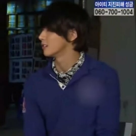 edsiyoon's tweet photo. Drugs? no thanks. Im already addicted to someone.😍😊💛
#윤시윤 #ユンシユン #尹施允 #yoonsiyoon #yoonshiyoon #yoondonggu #moa_ent #multitalentedsiyoon #mrniceguy #lovablesiyoon #adorableoppa #prettyboysiyoon #handsomeoppa #hottieoppa #mybias #mystan
Mahal Kita Siyoonie❣😍😊💛 https://t.co/rggilrJBpP