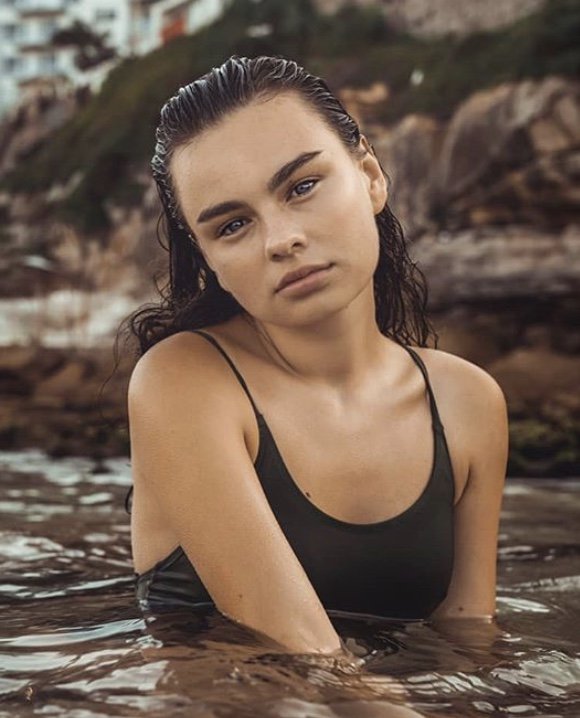 😍😍 @alikitinas captured by @e.t_rouleau All enquiries email info@winkmodels.com ⁣

#winkmodels #modelingagency #ocean #swimwear #swimwearmodel #model #modelingscene