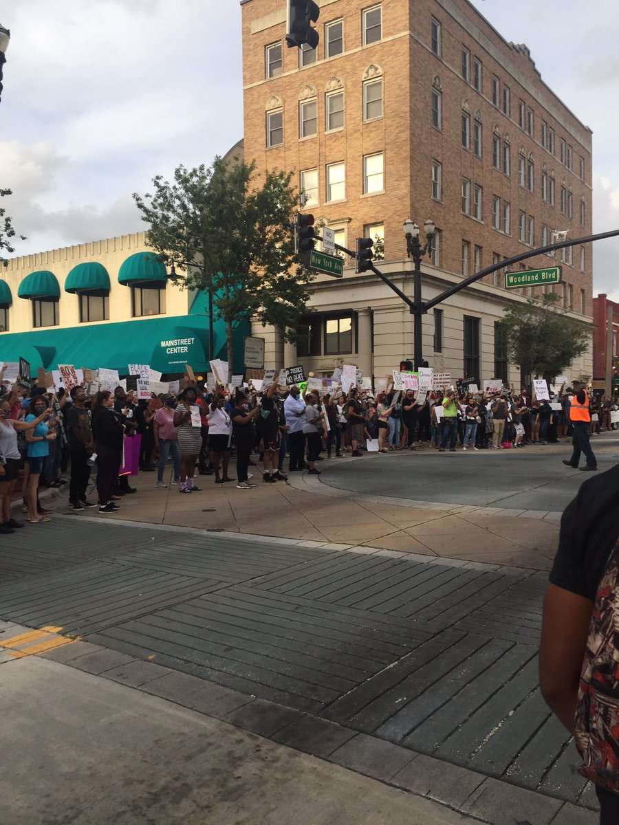 DeLand, FL 2020 
#JusticeForGeorgeFlyod 
#BlackLivesMattter