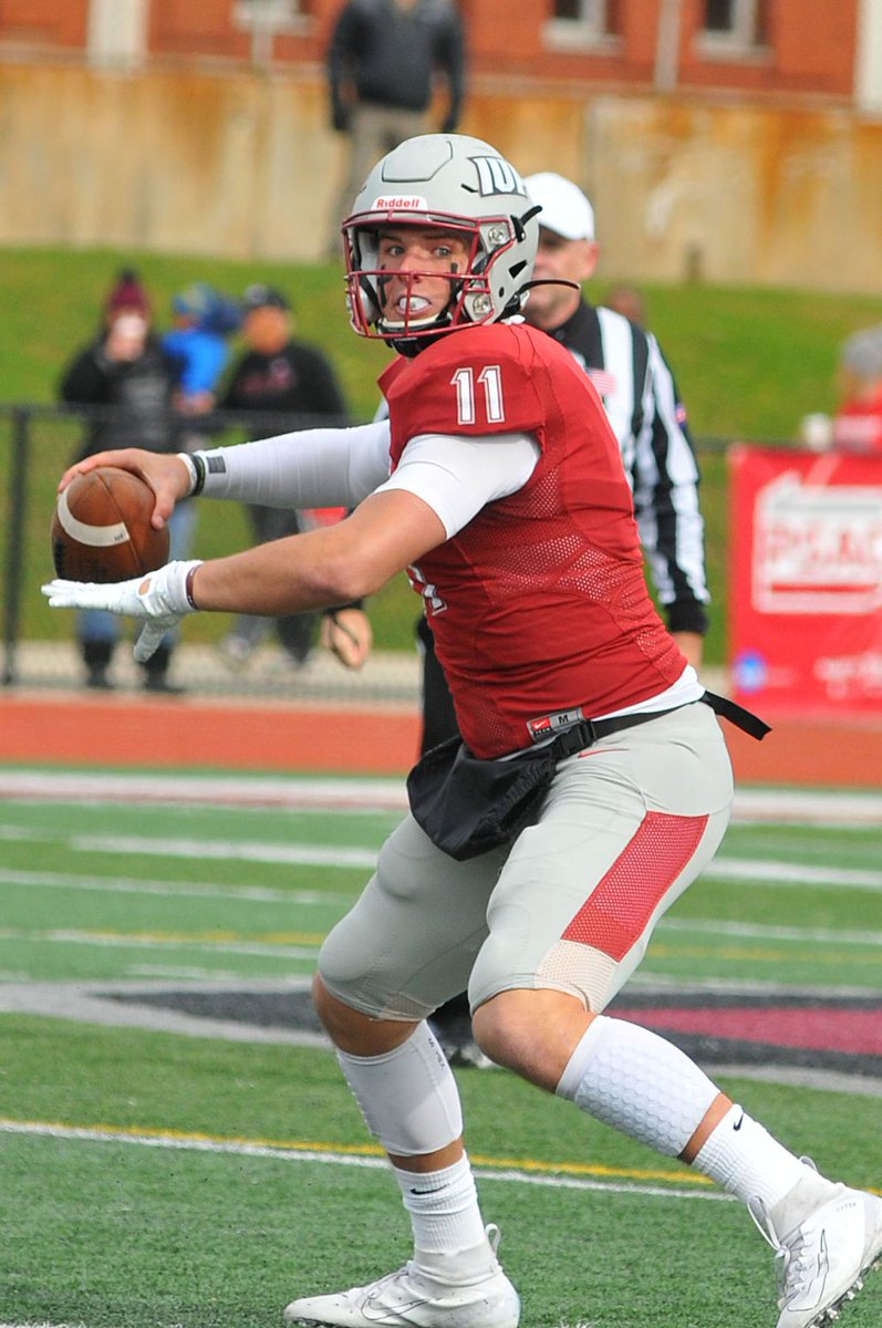 RicSerritella's tweet photo. Ready to hit the scouting trails this weekend in #StLouis. Exciting talent at @ANCcombines:
QB Mike Glass III, Eastern Michigan
QB Quinton Maxwell, IUP
WR Kyle Buss, UConn
OL Jackson Scott-Brown, Northern Iowa
DL Nick Wheeler Colgate
#OnLocationAcrossTheNation with @D_Turner47. https://t.co/3t1Oaf2SK3