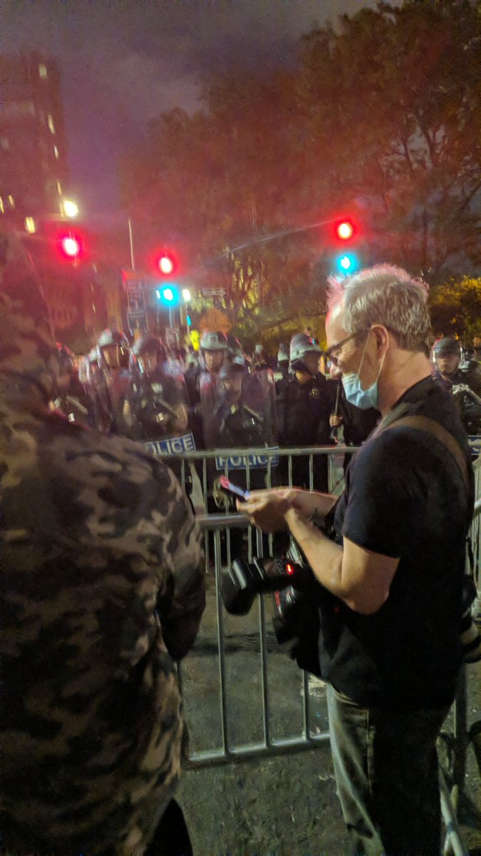 ambercrollo's tweet photo. #letusthrough https://t.co/Fpi8DHsCoW