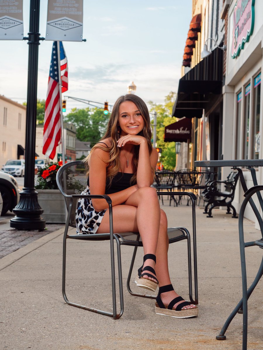 kdhalll's tweet photo. Need a photographer? @HectorMTinoco is the ABSOLUTE best!!☺️ thank you for taking my pictures yesterday! https://t.co/Z11R2VB7C3