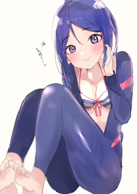 海が大好きな果南ちゃん? 
