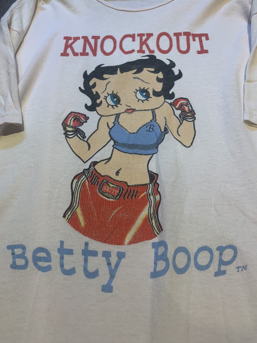 Sega Ru おはようございます 1990 S ベティ Tシャツ ワンピース 前回ミッキーのtシャツワンピース はsoldoutなってしまい今回はベティちゃんのtシャツワンピースです 首元もゆるい感じで白に見えますが薄いピンクボディとなります プリントも良い