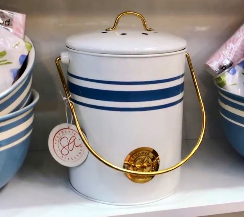 Stephanie Alexander (@growcookeat) on Twitter photo Thrilled to come across a lovely review recently by Mum Little Loves of the enamel compost bin - a recent addition to my range. She says itās āthe prettiest compost bin Iāve ever seen!ā & I have to agree. Email albi@albi.com.au for stockists. Thrilled to come across a lovely review recently by Mum Little Loves of the enamel compost bin - a recent addition to my range. She says itās āthe prettiest compost bin Iāve ever seen!ā & I have to agree. Email albi@albi.com.au for stockists.