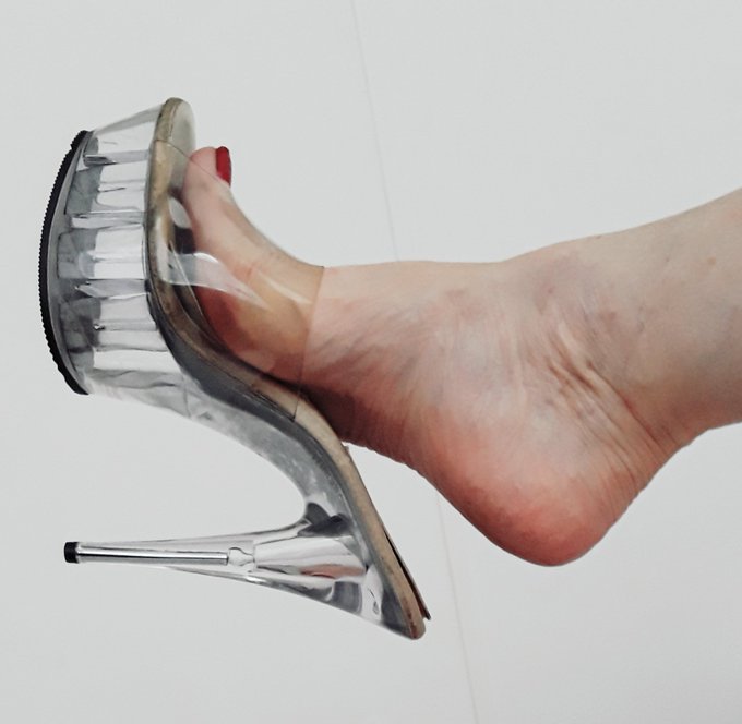 My #dangling clear #highheels show off my milky white #feet  #footfetish #dangle #footdomination #foot<a href="/tag/dangling"class="tags">#dangling</a><a href="/tag/highheels"class="tags">#highheels</a><a href="/tag/footfetish"class="tags"><span>#footfetish</span></a><a href="/tag/goddess"class="tags"><span>#goddess</span></a><a href="/tag/feet"class="tags"><span>#feet</span></a><a href="/tag/domina"class="tags"><span>#domina</span></a><a href="/tag/foot"class="tags"><span>#foot</span></a><a href="/tag/mistress"class="tags"><span>#mistress</span></a>