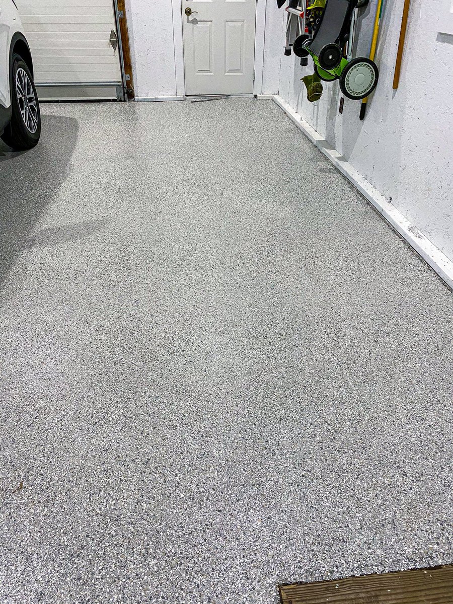 CoachGriff55's tweet image. Finally got my garage floor done great job by #PolyPro outcome look awesome if your thinking of having yours done give them a call ask for Greg tell him Griff Sent You #LoveIt