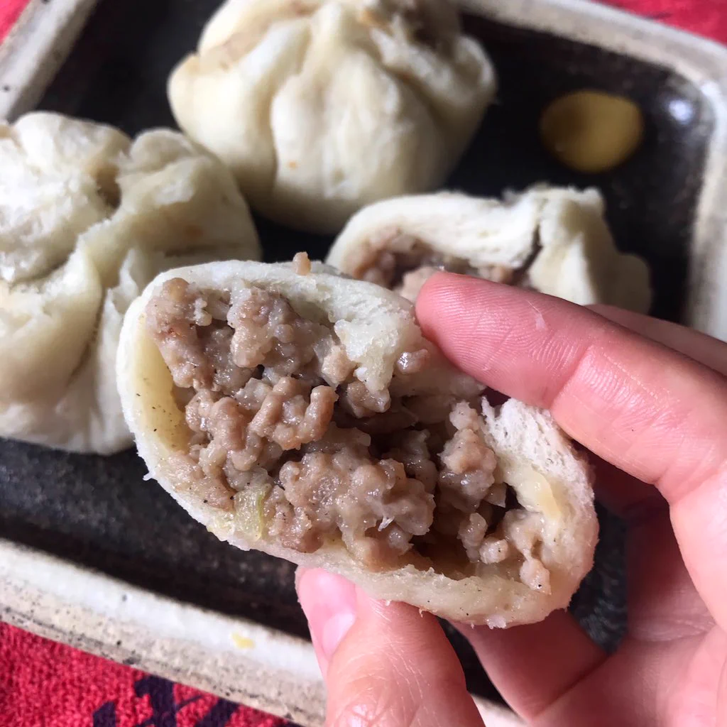 これはぜひとも作ってみたい！食パンで簡単に肉まんが作れちゃう！！