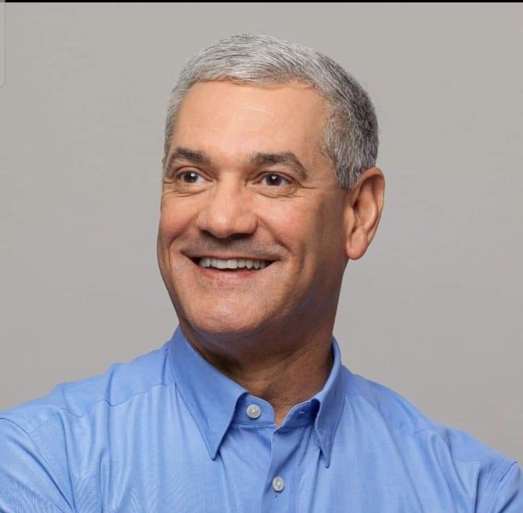 Gonzalo Castillo ha demostrado ser el candidato con más condiciones para poder enfrentar las situaciones venideras para la RD. A causa del COVI19. @Gonzalo2020RD <a href="/JoseRPeraltaF/">José Ramón Peralta F</a> <a href="/laluzjose/">Jose Laluz</a> A trabajar 💪🏻