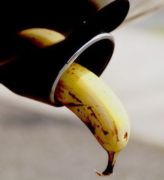 lamback's tweet image. Do you want to know why it takes so long to change? 

It only took eight days for America to move from shock about a helpless Black man killed by those who are sworn to protect and serve to eating popcorn while watching how the US Military handles ANTIFA. #BlackLivesMatter #CNN